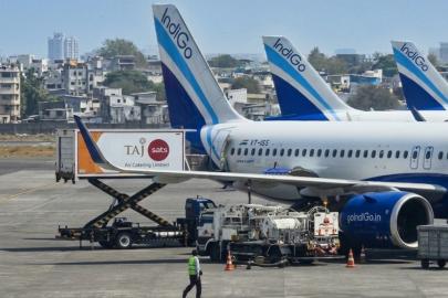 Hindistan'da artan maliyetler nedeniyle havacılık operasyonlarının duracağı uyarısı