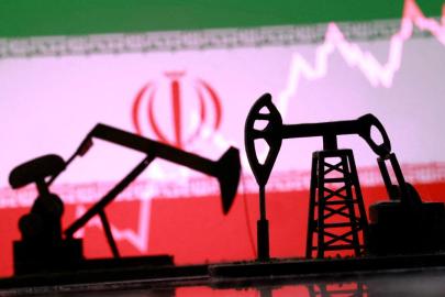 Hürmüz'de abluka devam ediyor: Brent petrol 120 doları gördü