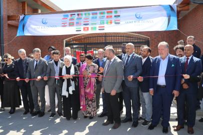 İslam Ülkeleri ve Müslüman Topluluklar Zirvesi Ankara’da başladı