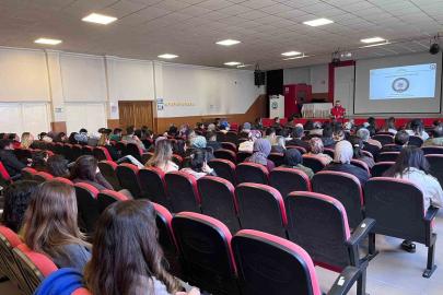 Kars’ta 442 öğretmene terörle mücadele farkındalık eğitimi