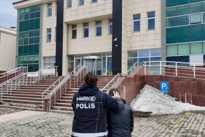 Kars’ta torbacılara operasyon: Uyuşturucu satıcısı tutuklandı