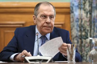 Lavrov’dan yeni blok açıklaması