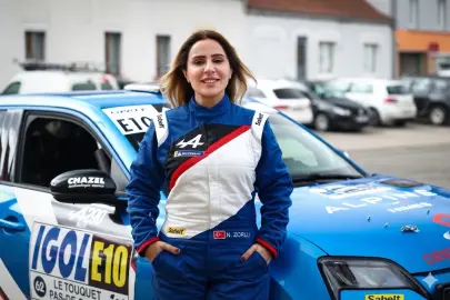 Rallide karbon ayak izini azaltan dönüşümde temsilci