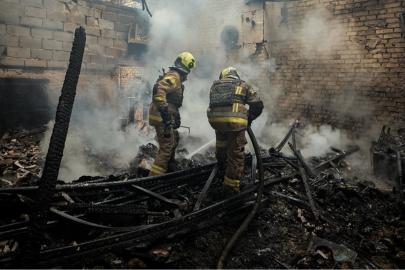 Rusya, Ukrayna'nın askeri ve enerji tesislerine büyük saldırı düzenledi