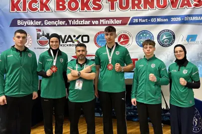 Sakaryalı KickBoksçular Diyarbakır’da zirveye uzandı