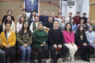 TRT Erzurum Radyosu’nda ustalar ile gençler buluştu