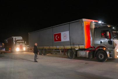 Türkiye'den İran'a 6 tırlık tıbbi yardım yola çıkıyor