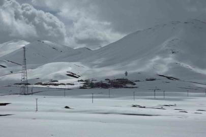 Van’da iki mevsim bir arada
