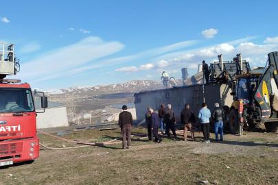 Van’ın Özalp ilçesinde ev yangını