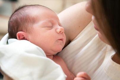 Doğum izni 24 haftaya yükseltildi: Karar Resmi Gazete'de