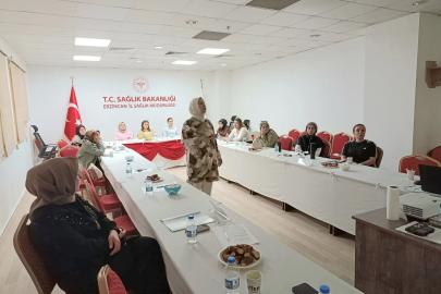 Koordinatör ebelere normal doğum eğitimi verildi
