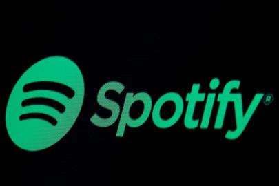 Spotify, yapay zeka içerikleriyle gerçek kişileri ayırt etmek için onay işaretini kullanıma sunacak
