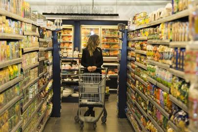 Ticaret ve perakende satış hacmi martta arttı