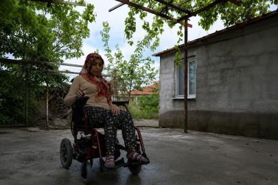 Büyükşehir Belediyesi’nden engelli bireylere akülü sandalye desteği