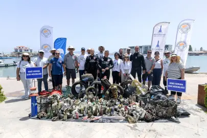 İzmir'in körfez ve kıyılarında 'çevre' seferberliği