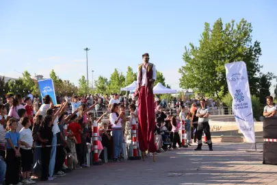 Konya Selçuklu’da çocuklara “Yaza Merhaba Karne Şenliği”