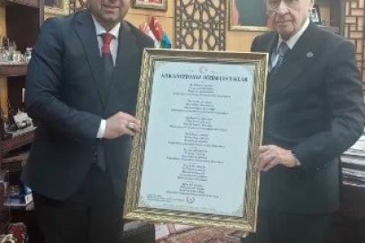 Milli takıma milli eser; MHP Lideri Devlet Bahçeli’nin isteğiyle hazırlandı