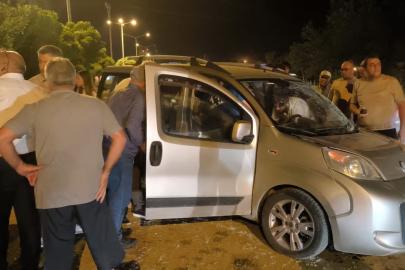 Yolcu otobüsüyle çarpışan araçta 3 kişi yaralandı