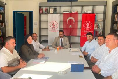 Hakkari’de kütüphaneler arası eşgüdüm toplantısı Esendere’de gerçekleştirildi