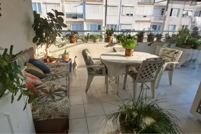 İzmir Karabağlar'ı güzelleştiren balkonlar ödüllendirildi