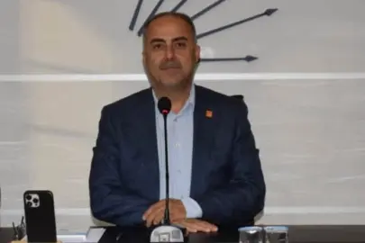 CHP Bursa'dan parti değiştirmeyi düşünen belediye başkanlarına çağrı: İstifa ediyorsanız makamlarınızı da bırakın