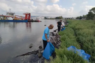 Kocaeli’nin kıyı şeritleri 10 ton atıktan arındırıldı
