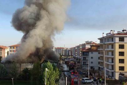 Malatya’da İşçilerin kaldığı yatakhanede korkutan yangın