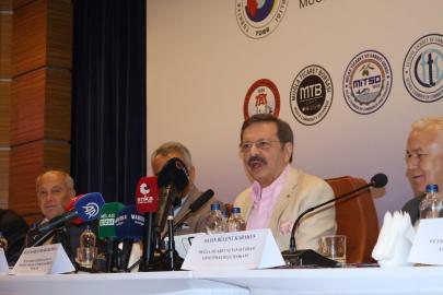 TOBB Başkanı Hisarcıklıoğlu: Sırt sırta, gönül gönüle zor günleri aşacağız