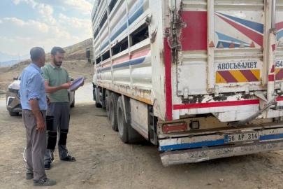Yüksekova’da hayvan sağlığı için yol kontrolleri sürüyor