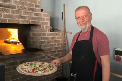 36 yıl sonra memlekete dönüş: Mardin’e 1 milyon euroluk dev pizza yatırımı