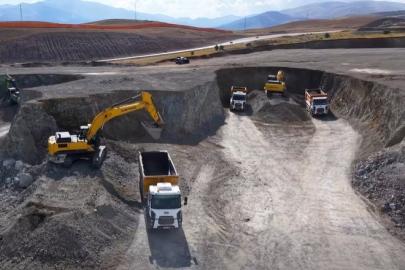 Erzincan’da Tarıma Dayalı İhtisas Besi OSB ile hayvancılıkta modern üretim hedefleniyor