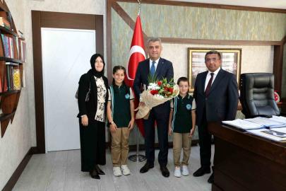 Erzurum’da ilk ders zili çaldı
