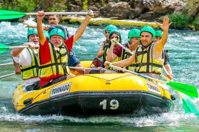 Gazetecilerin rafting heyecanı