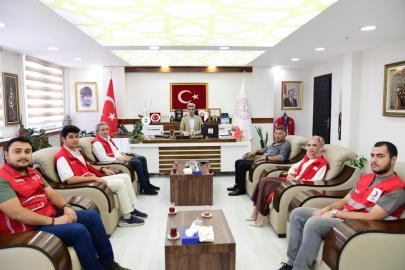 Kızılay Yeşilyurt Şubesi’nden eğitime 75 laptop desteği
