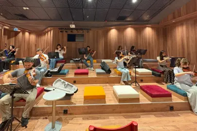 Sakarya'da Yaz Müzik Okulu’nda gençlerin yazı notalarla canlandı