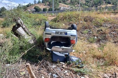 Şarampole yuvarlanan otomobilde sürücü yaralandı
