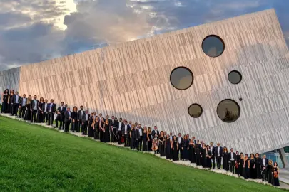 Türkiye'nin zengin sanat birikimi dünyayla buluşacak