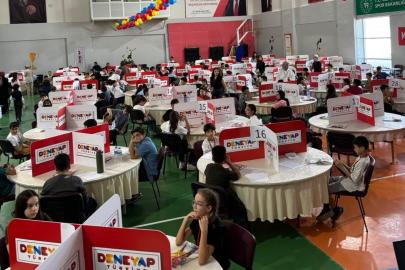Van’da 453 öğrenci DENEYAP Teknoloji Atölyeleri için ter döktü